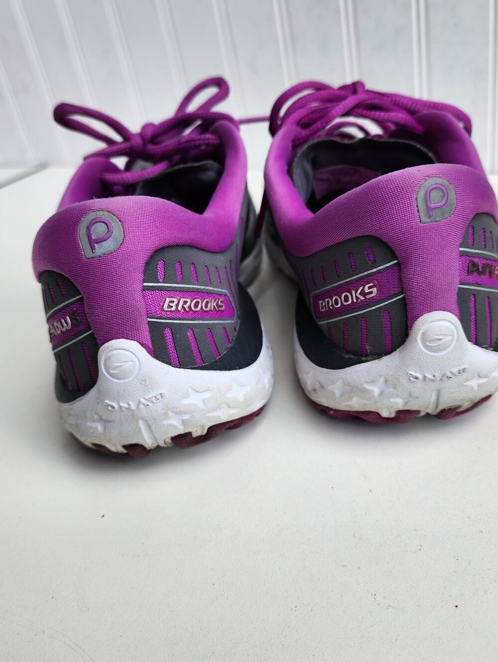 Brooks Pure Flow 6 Running Jogging Shoes WOMENS Gray Purple Lace Up SIZE 7 - Picture 8 of 11